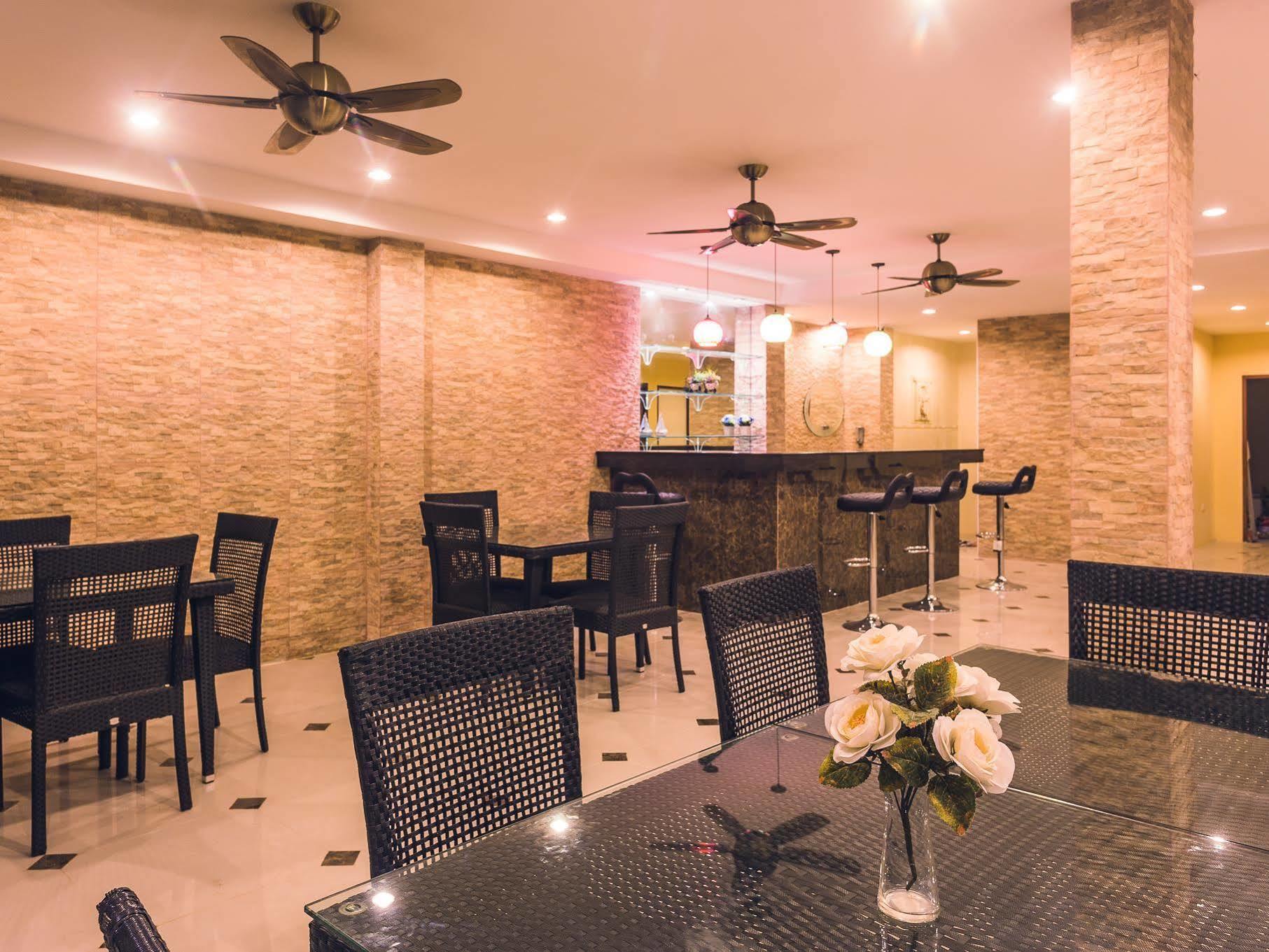 The Shades Bed And Breakfast Boutique Hotel Patong Eksteriør billede
